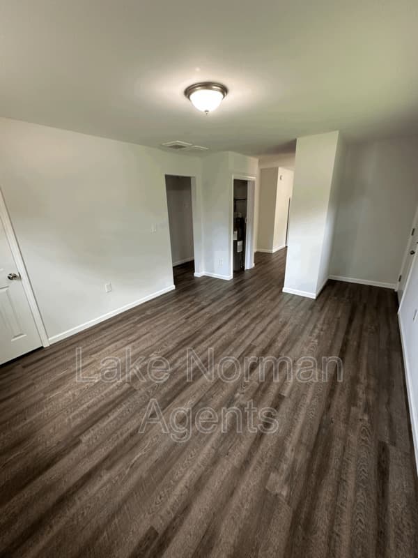 Connelly Springs Condo: 2320 Shade Tree St