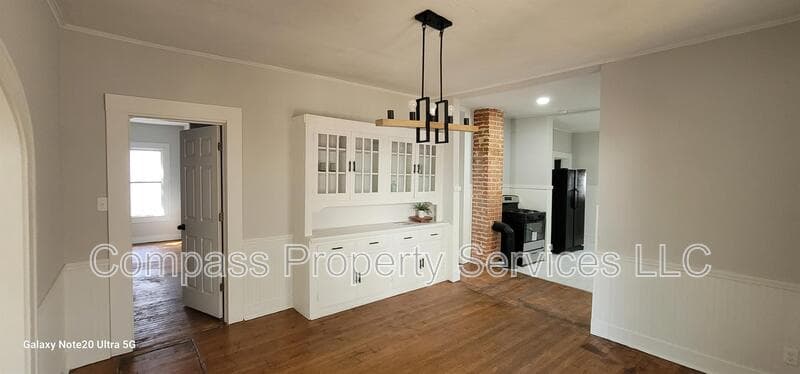 Waco House: 2511 Parrott Ave