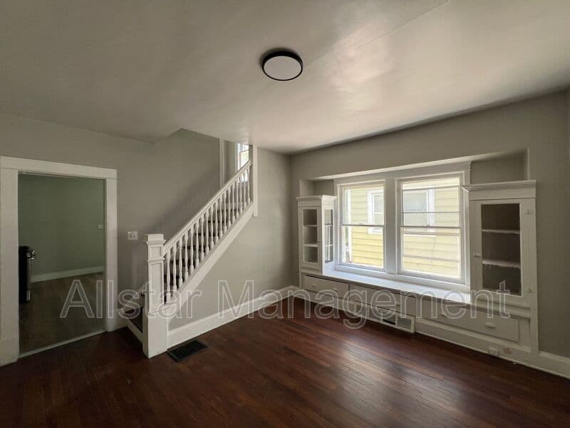 Cleveland Condo: 8201 Denison Avenue