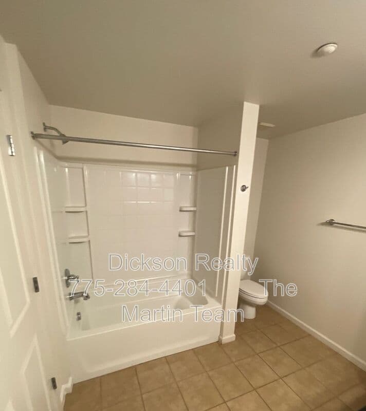 Reno House: 1450 Idlewild Drive