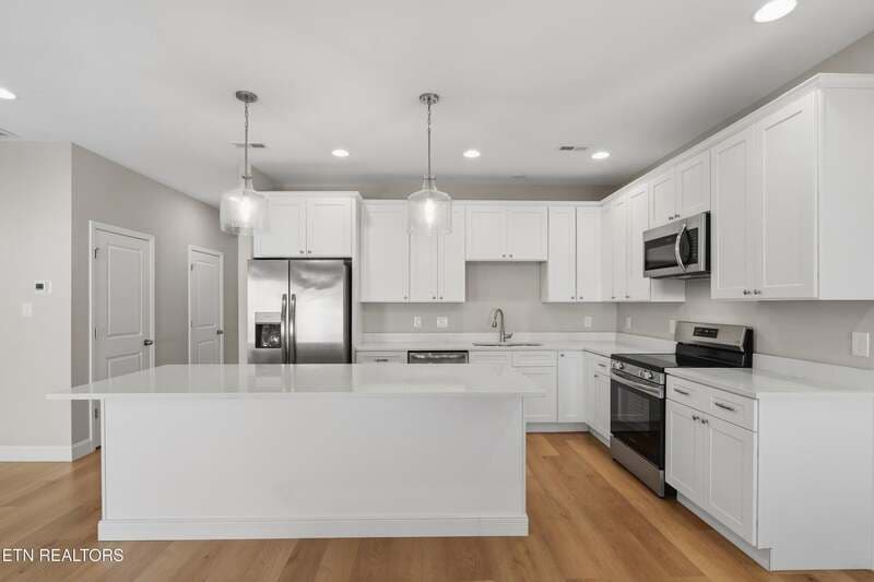 Knoxville Townhome: 7106 Dulaney Way
