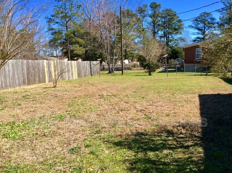 Wilmington House: 4209 Mcclelland Dr