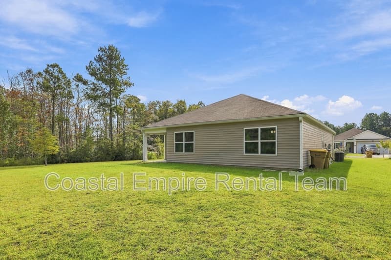 Guyton House: 100 Cotton Bluff Court