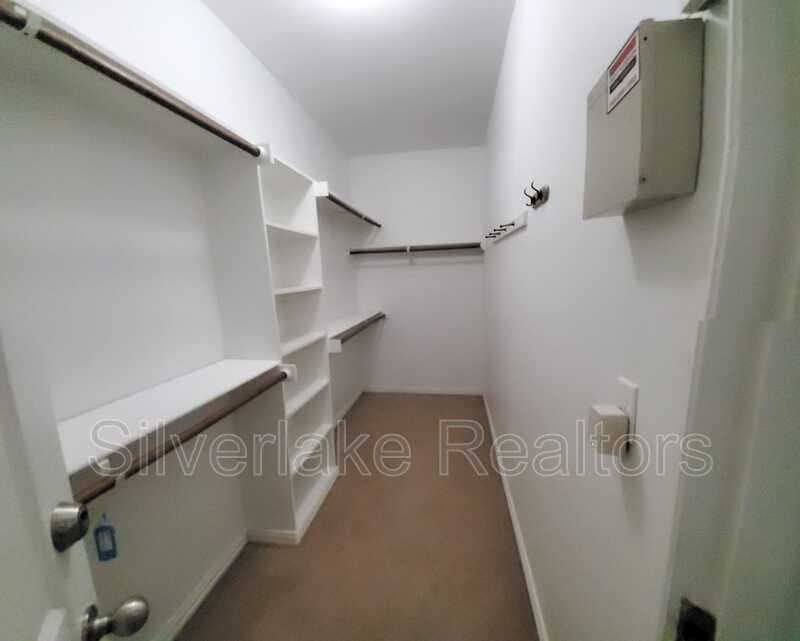 Irving Townhome: 4171 Florence Drive