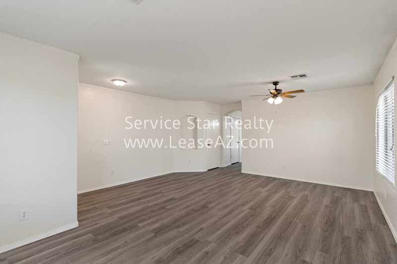 Goodyear House: 16652 W Latham St