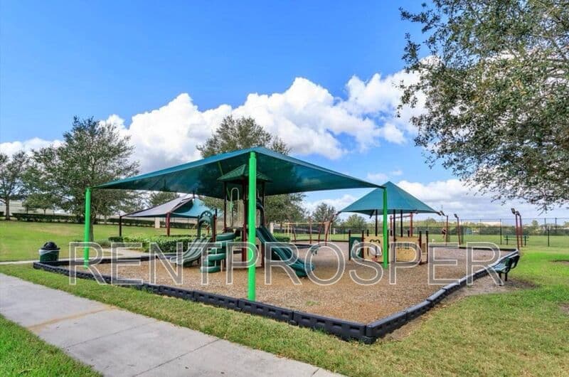 Haines City House: 4310 Swan Street