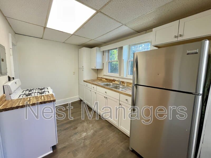 Fayetteville Condo: 117 Woodside Avenue