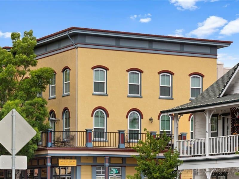Windsor Condo: 966 McClelland Drive