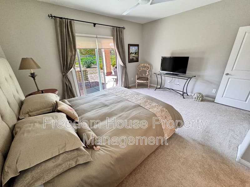 Pahrump House: 5245 East La Campana Drive
