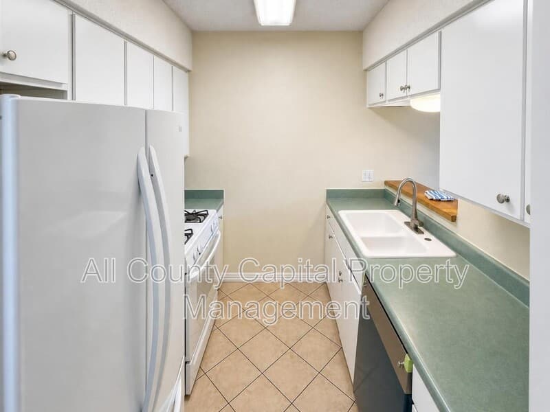 Austin Condo: 7920 Rockwood Ln