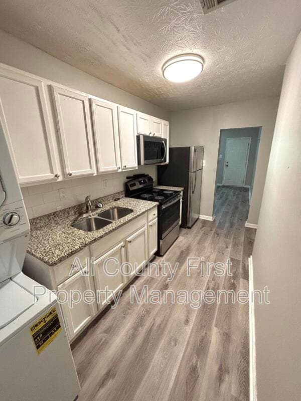 Atlanta Condo: 927 Fortress Ave SW