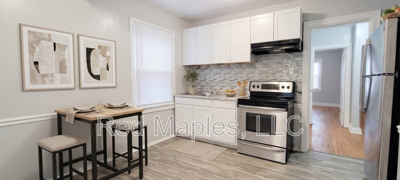 St. Louis House: 1022 Northdale Avenue