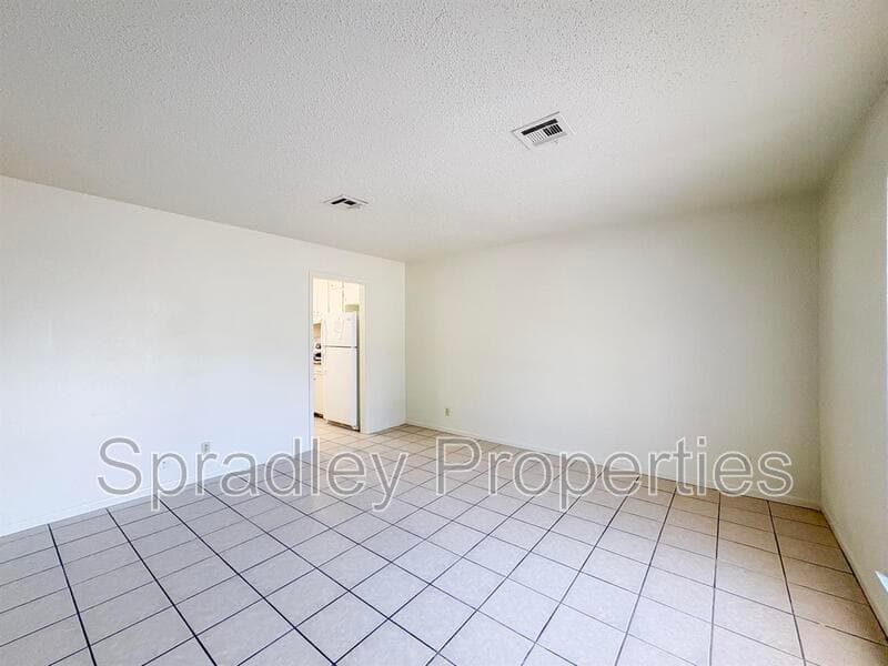 Temple Condo: 405A Cheyenne Dr