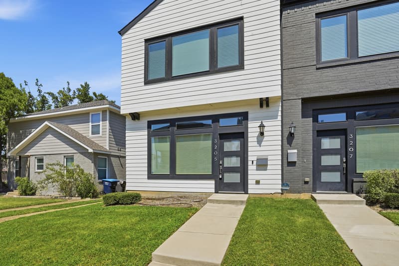 Fort Worth House: 3205 Forest Park Boulevard - 1