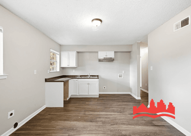 Horn Lake House: 2575 Eastbrook Dr