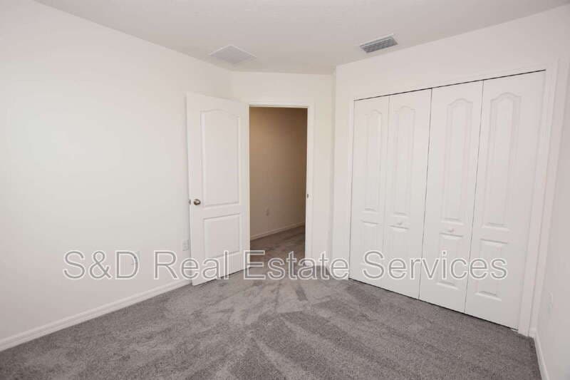 Lakeland House: 3913 Academia Ave.