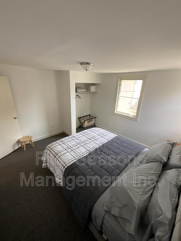 Burlington Condo: 133 Elmwood Avenue - 4