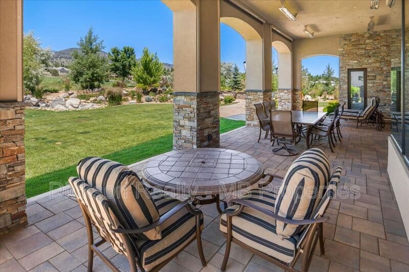 Reno House: 6645 De Chardin Lane