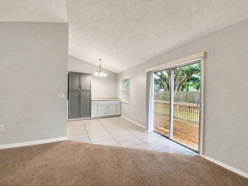 Lakeland House: 357 Santiago Court