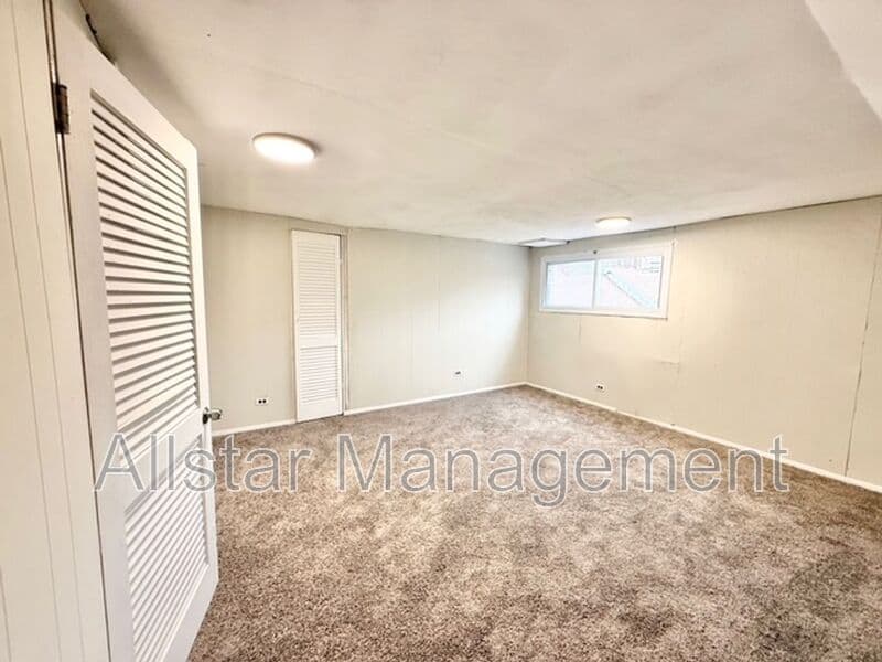 Cleveland Condo: 6706 Gertrude Avenue