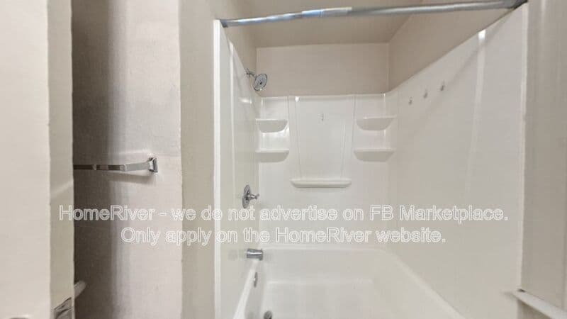 Abingdon Condo: 817 Hilltop Ave Ext