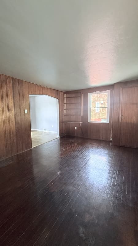 Pittsburgh House: 220 Idlewood Road