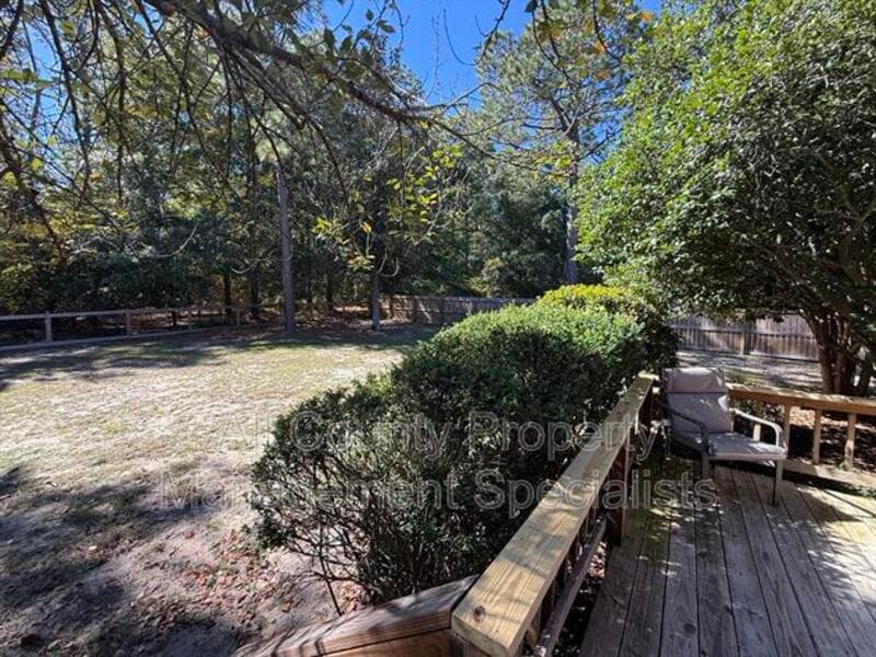 Camden House: 29 Benttree Ln