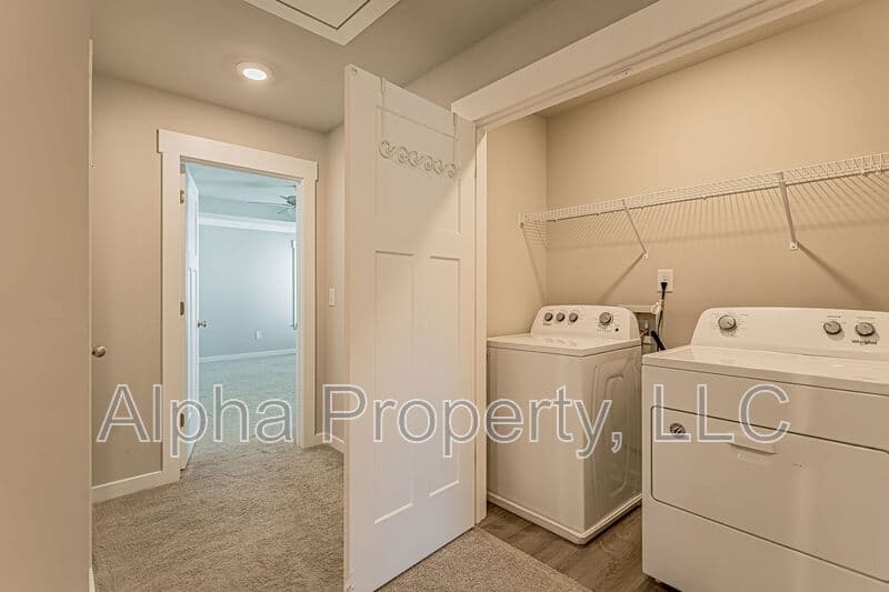 Greer Townhome: 38 Grey Oak Trl