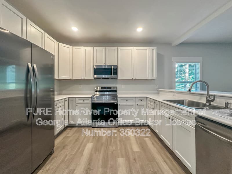 Gainesville House: 3618 Griffin Dr