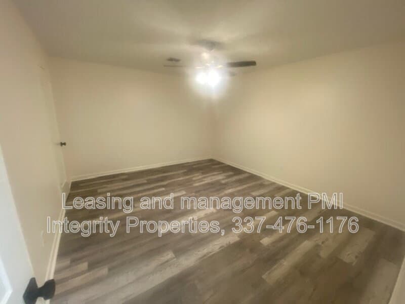 Lafayette Condo: 105 Meaux Blvd Apt 4