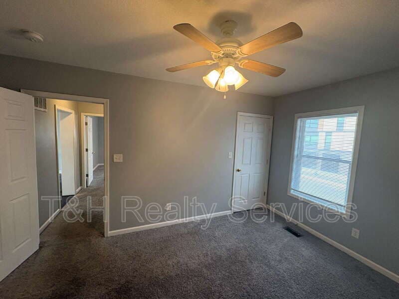 Muncie Condo: 409 West Washington Street