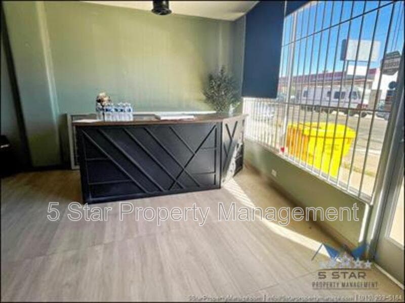 El Paso Condo: 1909 Yandell Drive