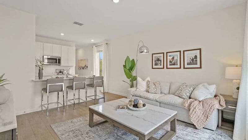 Minneola House: 3038 Granite Rdg Ave