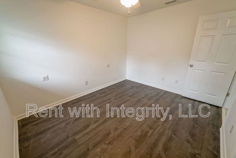 Tallahassee House: 251-A Villas Ct. S