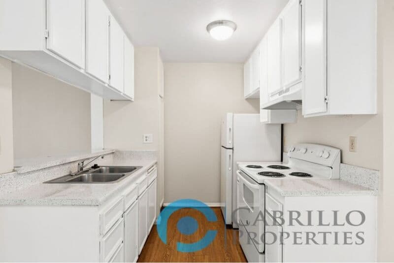 San Diego Condo: 4825 70th St.