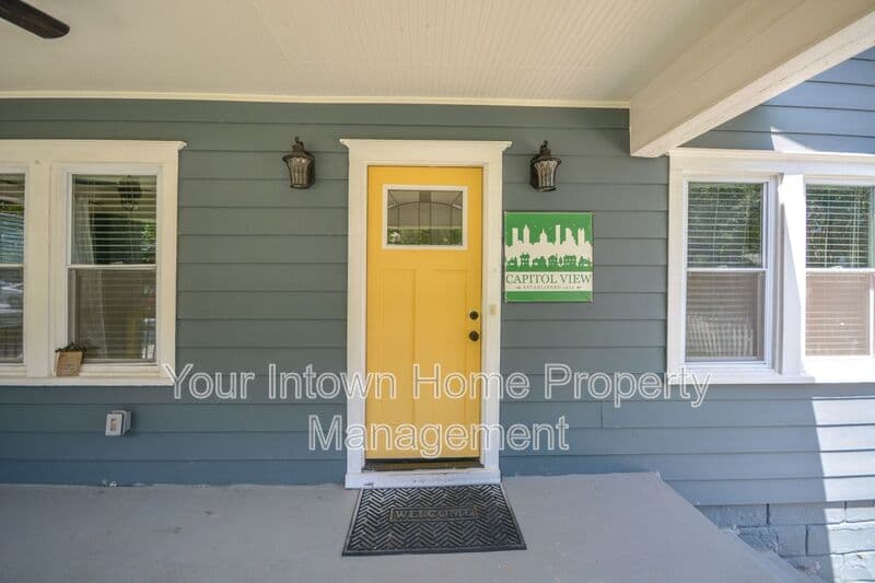 Atlanta House: 959 Dill Ave SW