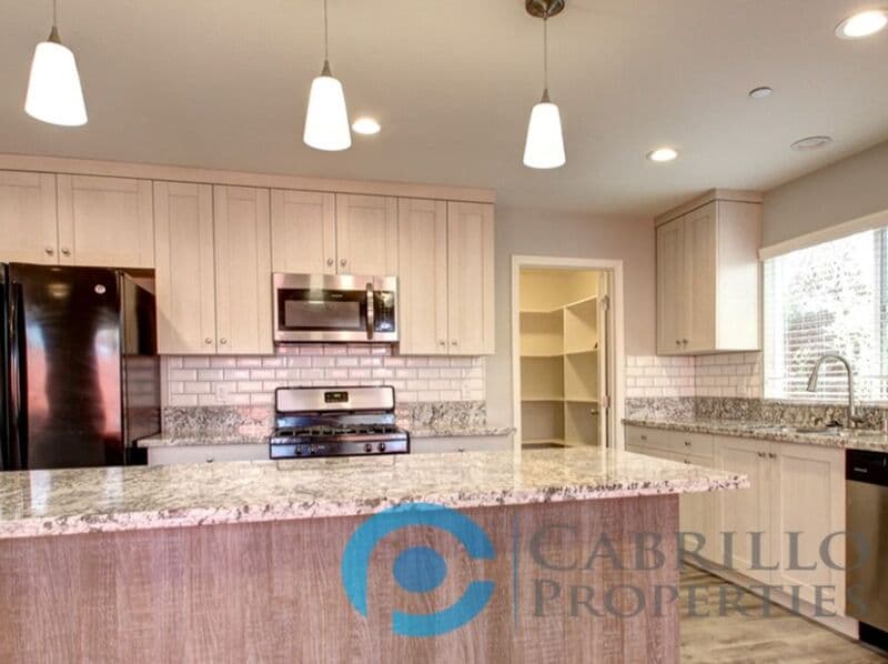 Lemon Grove House: 3050 Julielynn Way
