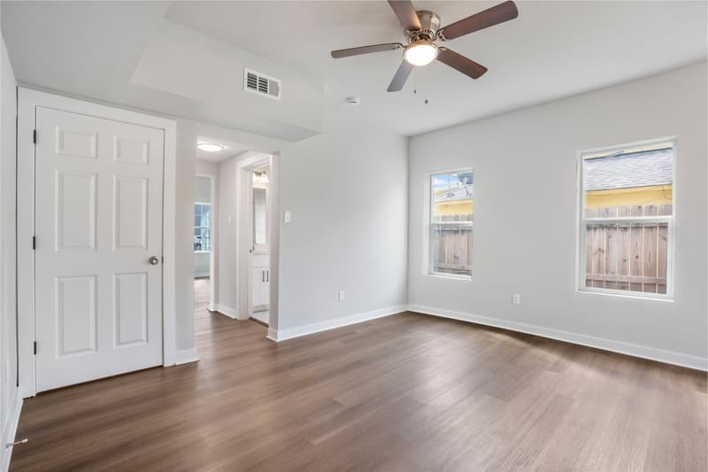 Houston Condo: 1115 Hogan Street - 2