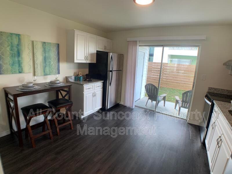 Pinellas Park Condo: 7450 35th St N #1002