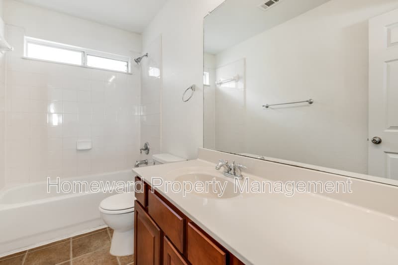 Aubrey House: 10256 Franklin Drive