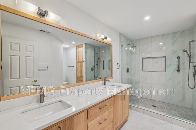 Vancouver Condo: 17146 SE 23rd Dr