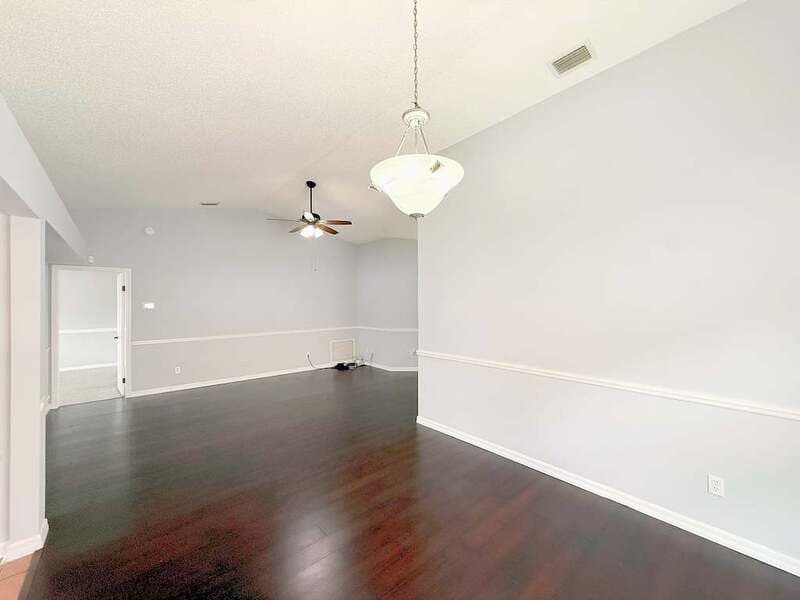 Valrico House: 1118 Hardwood Drive
