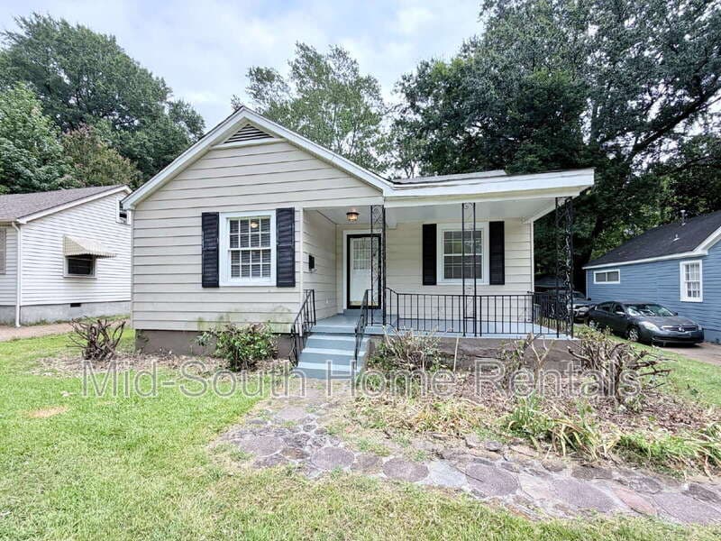 Memphis Townhome: 626 Shotwell St