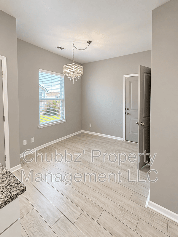Beaufort House: 4 Wando Pl