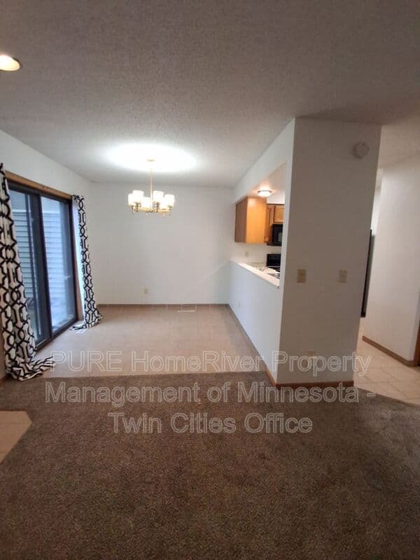 Rochester Townhome: 24 Elton Ridge Ct NW