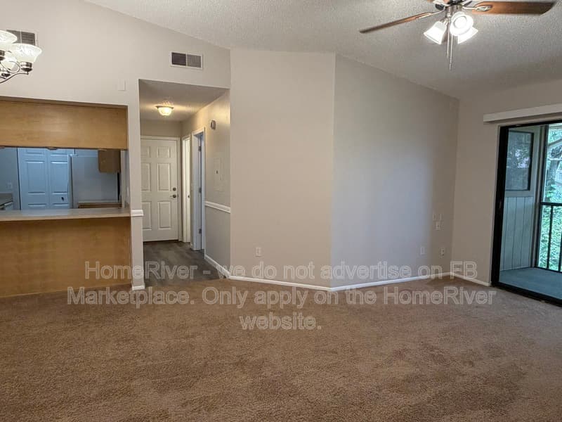 Temple Terrace Condo: 6010 Laketree Ln
