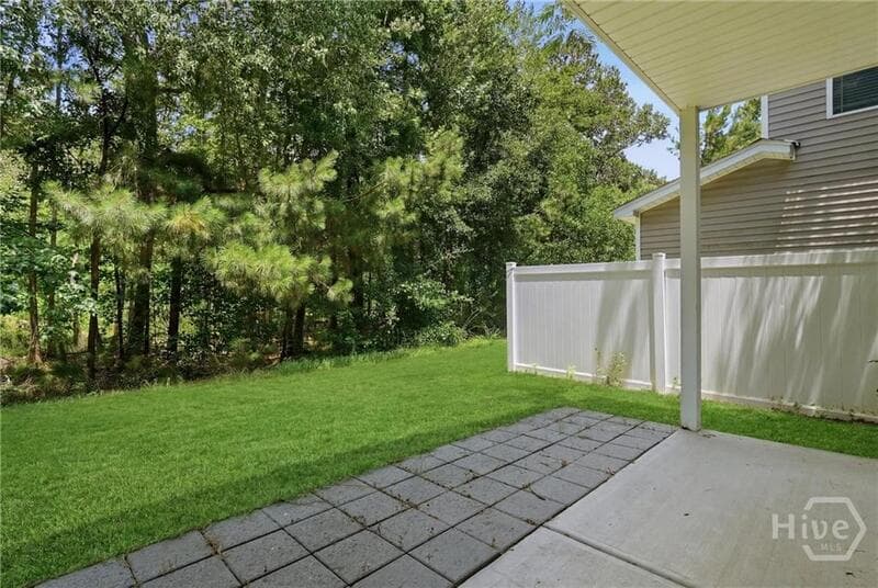 Richmond Hill House: 380 Summer Hill Way