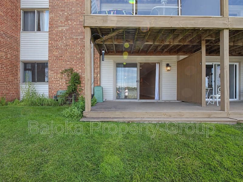 Bloomfield Hills Condo: 1974 Klingensmith Road