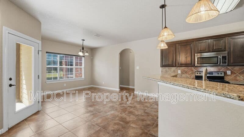 Bulverde House: 5310 Meadow Lark Dr