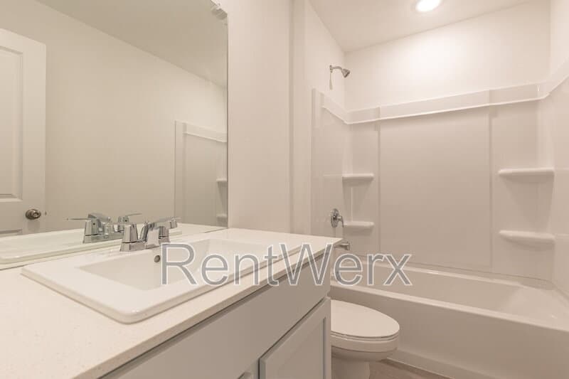 Elmendorf House: 6749 Marble Ridge